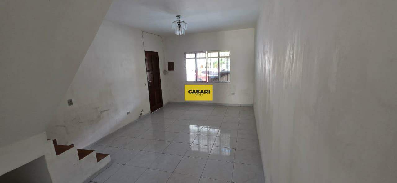 Sobrado para à venda no bairro Batistini, São Bernardo do Campo - Casari Imóveis: 
