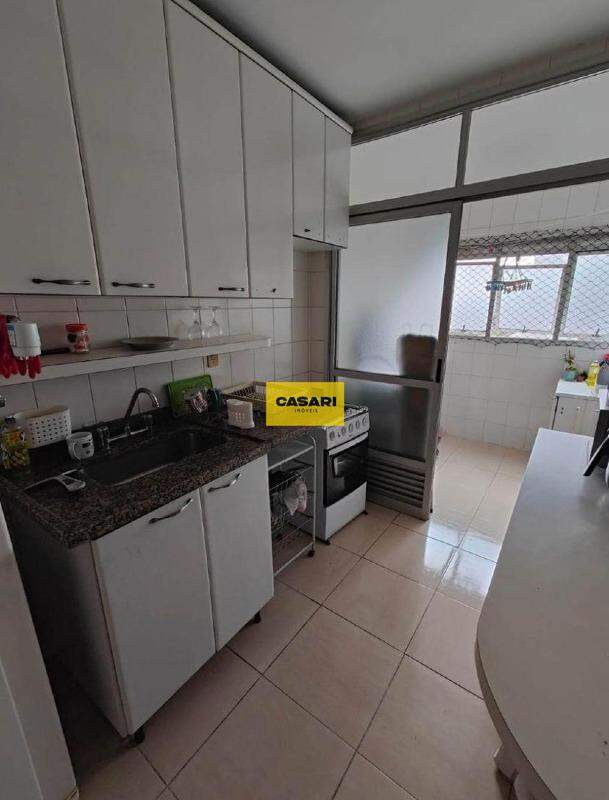 Apartamento para aluguel com 2 quartos quartos e 80 m² no bairro Bangú, Santo André - Casari Imóveis: 