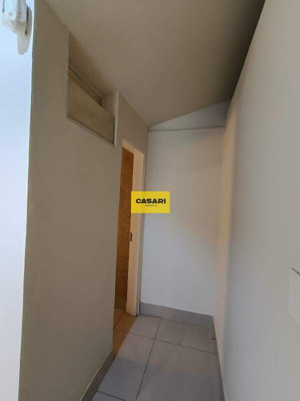 Salão para aluguel com quartos e 80 m² no bairro Baeta Neves, São Bernardo do Campo - Casari Imóveis: 