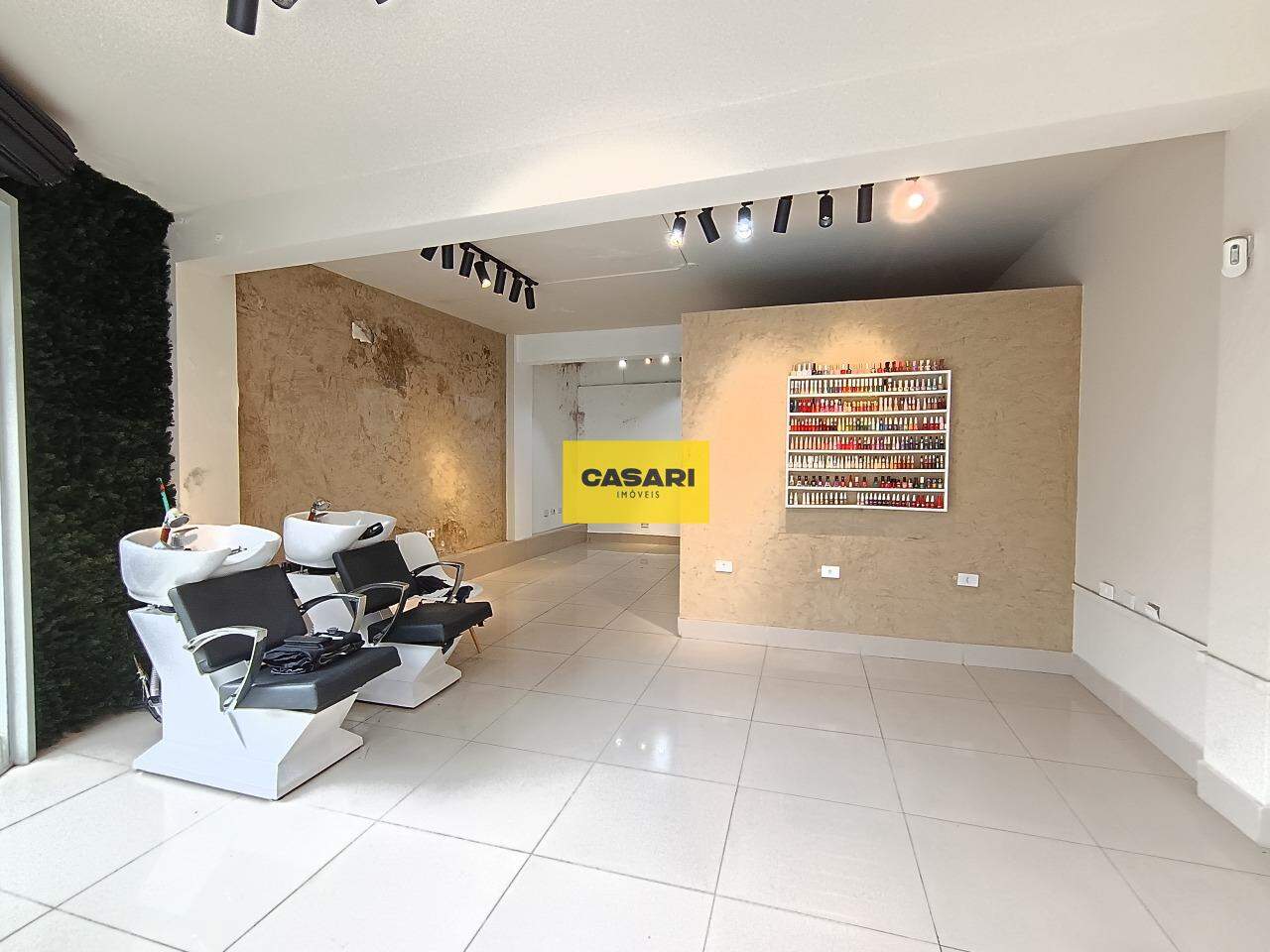 Salão para aluguel com quartos e 80 m² no bairro Baeta Neves, São Bernardo do Campo - Casari Imóveis: 