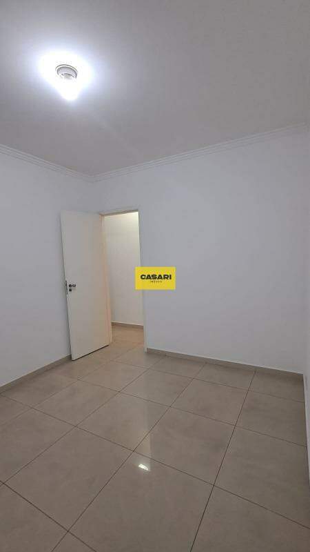 Apartamento para aluguel no bairro Baeta Neves, São Bernardo do Campo - Casari Imóveis: 