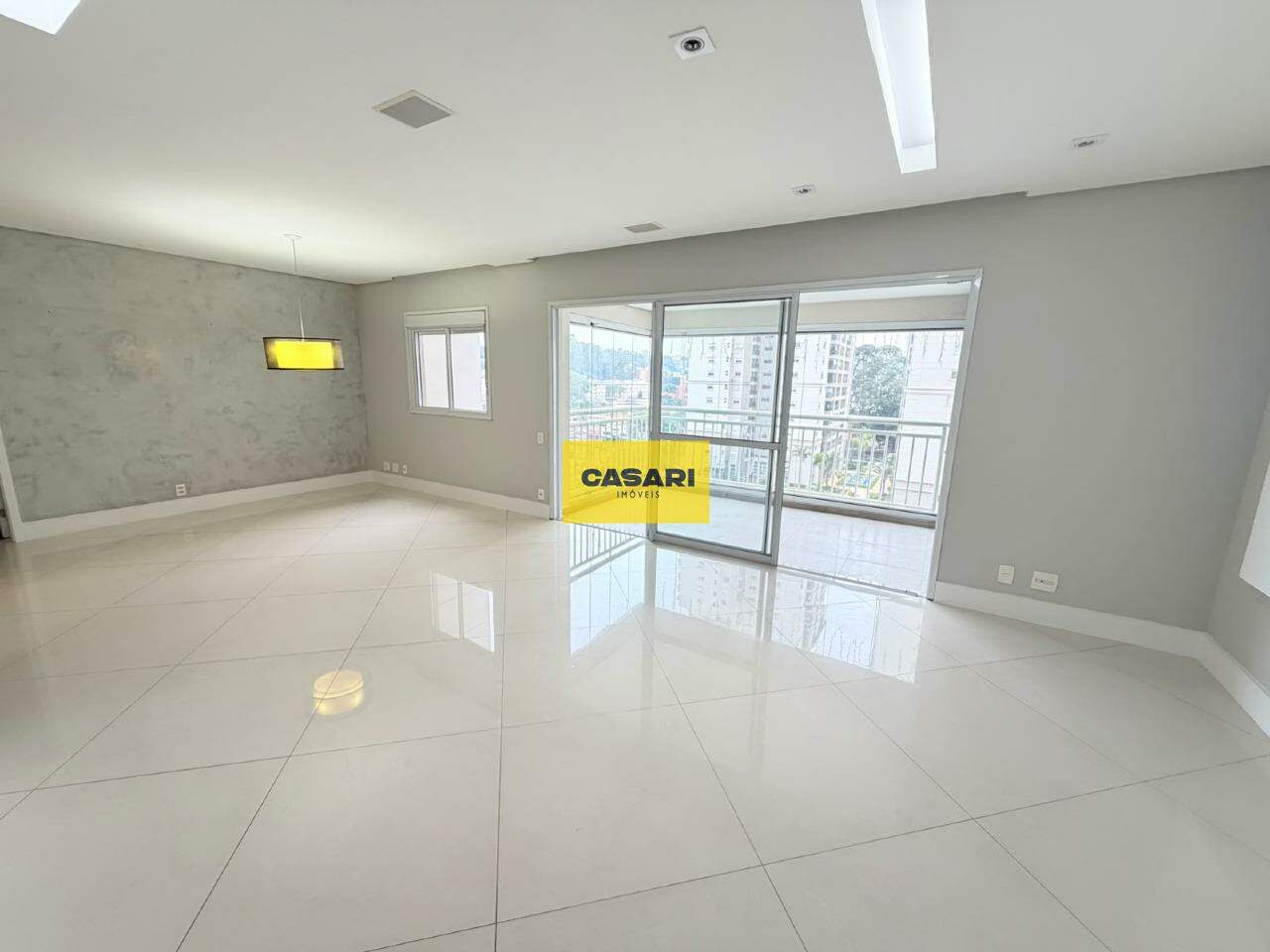 Apartamento à venda no bairro Nova Petrópolis, São Bernardo do Campo - Casari Imóveis: 