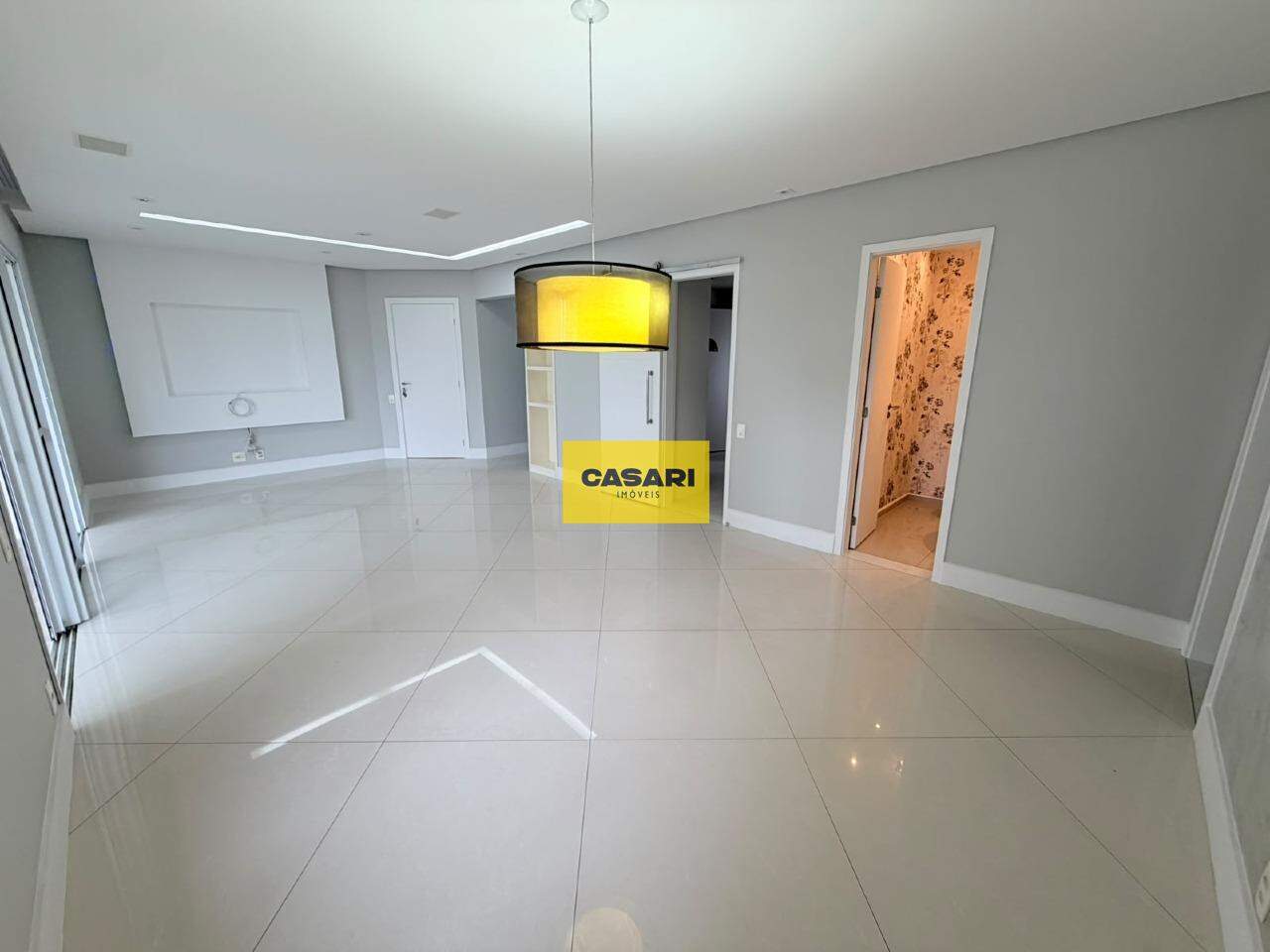 Apartamento à venda no bairro Nova Petrópolis, São Bernardo do Campo - Casari Imóveis: 