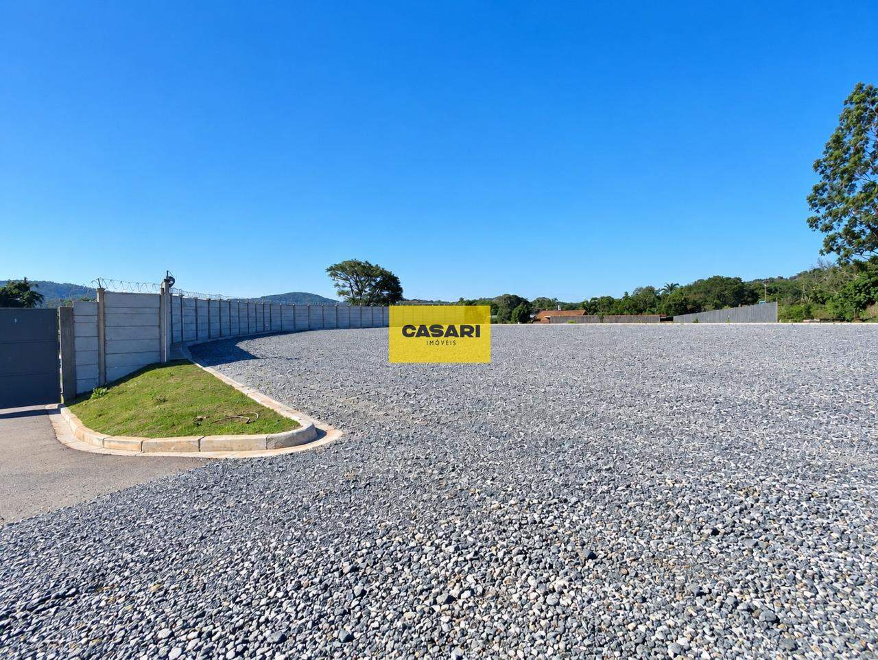 Terreno para aluguel no bairro Palmeiras de São Paulo, Suzano - Casari Imóveis: 