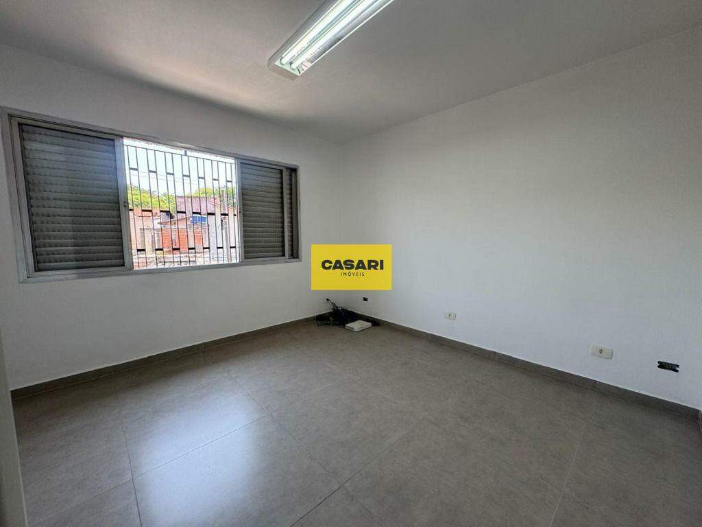 Sobrado para para aluguel no bairro Rudge Ramos, São Bernardo do Campo - Casari Imóveis: 
