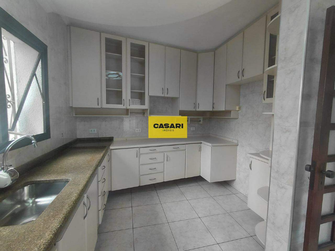 Sobrado para para aluguel no bairro Vila Euclides, São Bernardo do Campo - Casari Imóveis: 