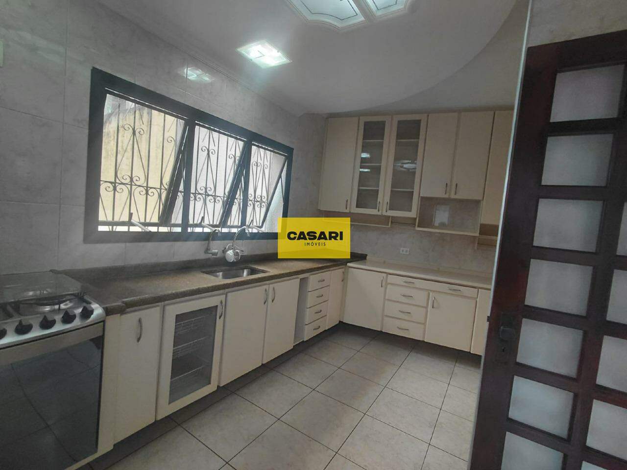 Sobrado para para aluguel no bairro Vila Euclides, São Bernardo do Campo - Casari Imóveis: 
