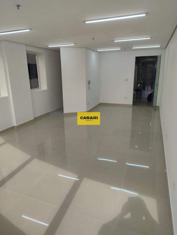 Sala para para aluguel no bairro Santa Terezinha, São Bernardo do Campo - Casari Imóveis: 