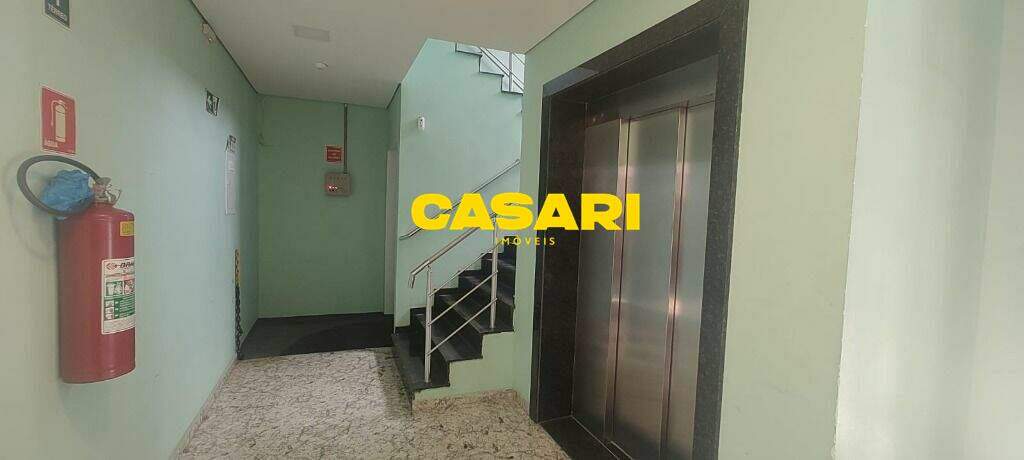 Sala para para aluguel no bairro Baeta Neves, São Bernardo do Campo - Casari Imóveis: 