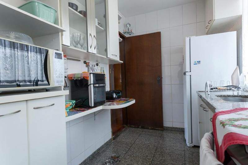 Cobertura à venda no Buritis: 