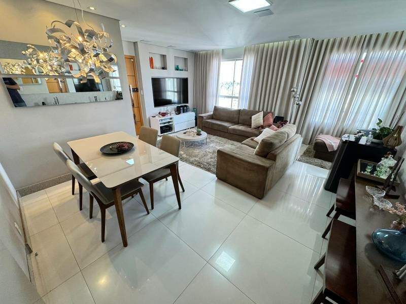 Apartamento à venda no SILVEIRA: 