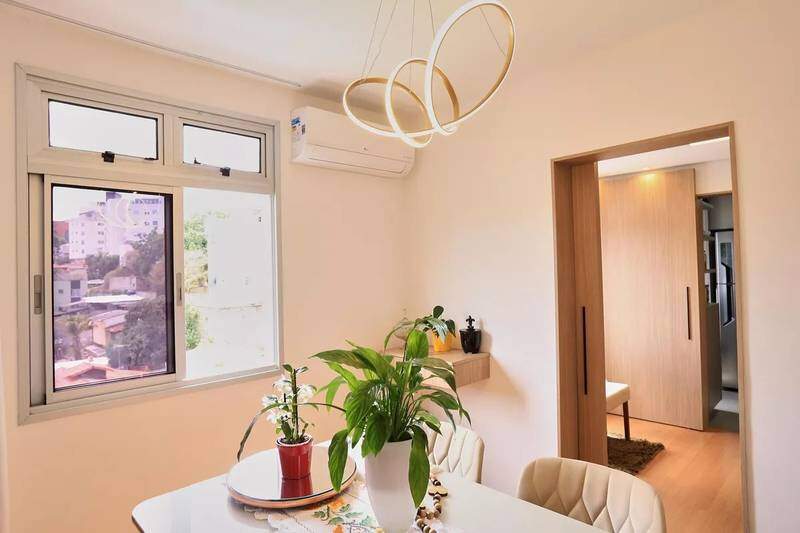 Apartamento à venda no UNIÃO: 
