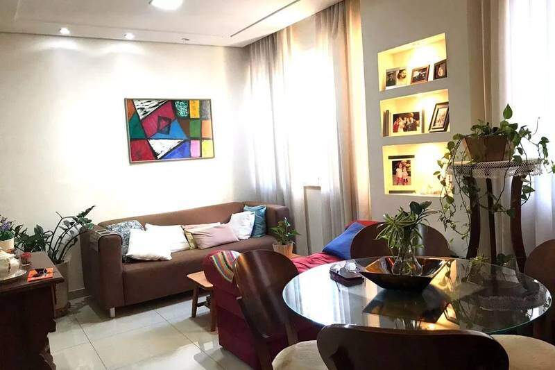 Apartamento à venda no Buritis: 