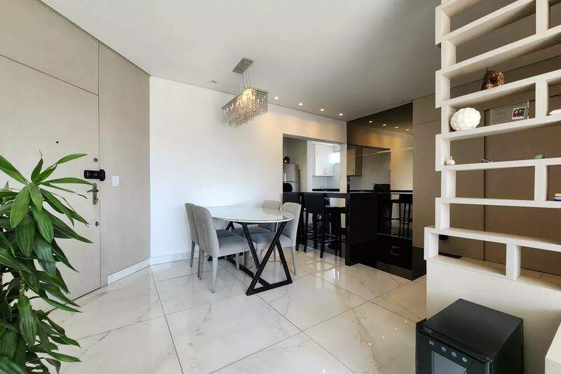 Apartamento à venda no Coração de Jesus: 