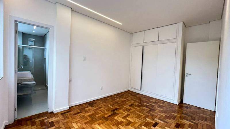 Apartamento à venda no Lourdes: 