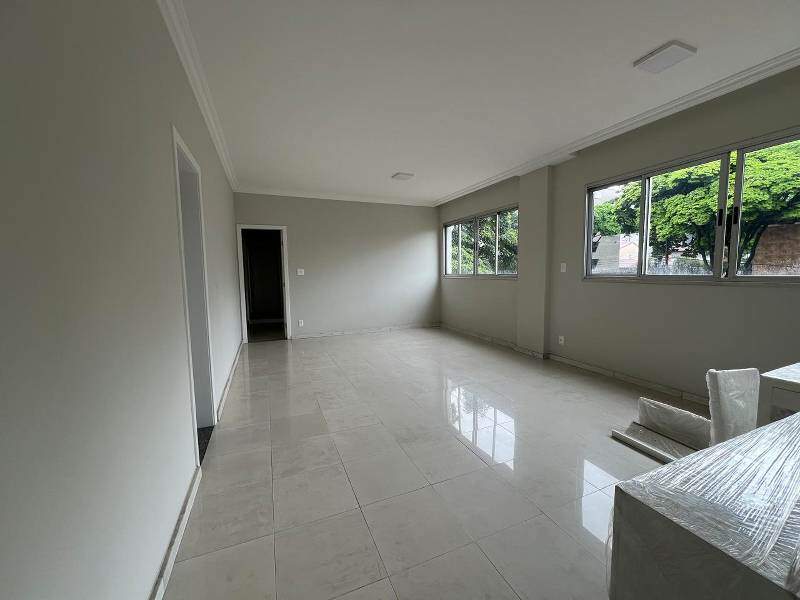 Apartamento à venda no Itapoã: 