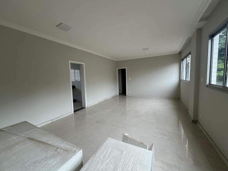 Apartamento à venda no Itapoã: 