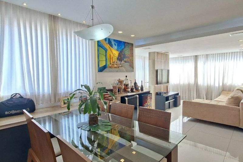 Apartamento à venda no Castelo: 