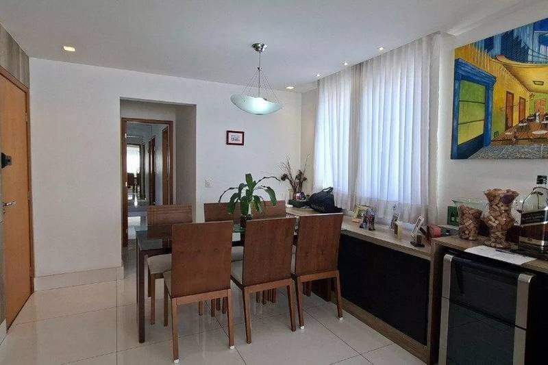 Apartamento à venda no Castelo: 