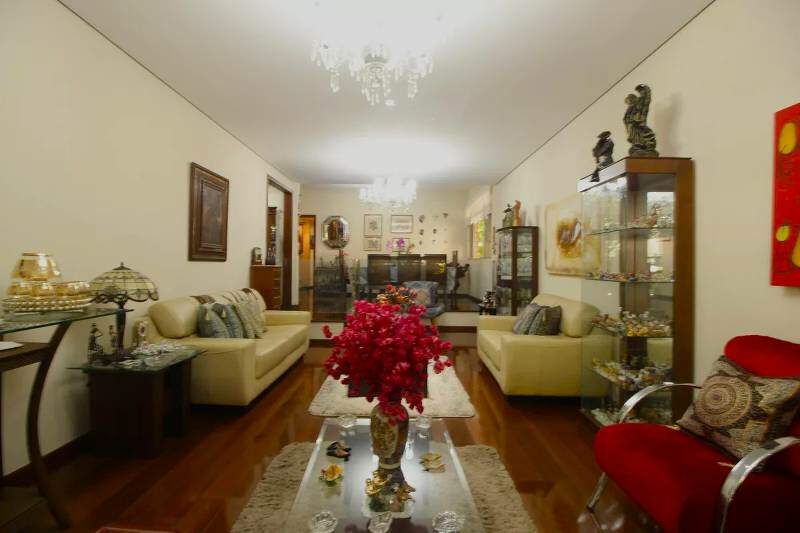 Apartamento à venda no Lourdes: 