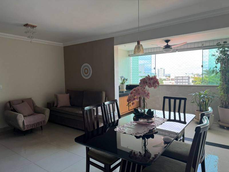 Apartamento à venda no Itapoã: 