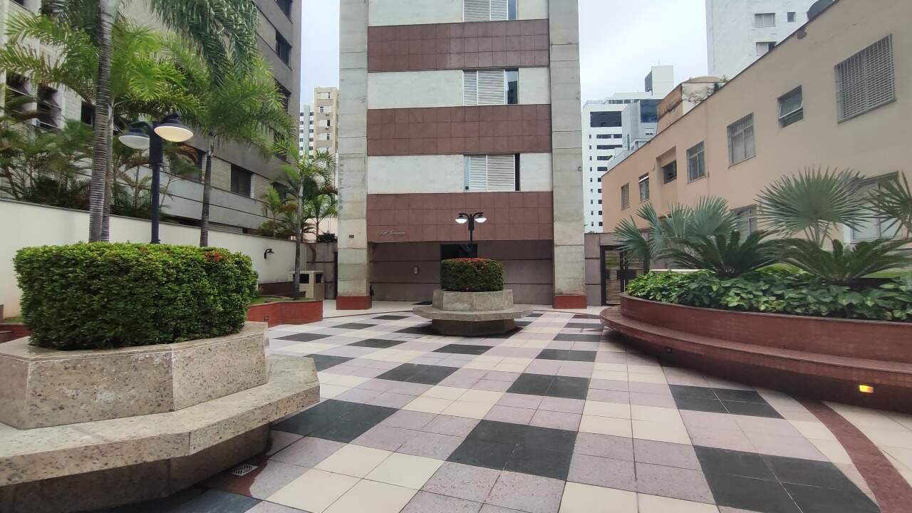 Apartamento à venda no Santo Agostinho: 