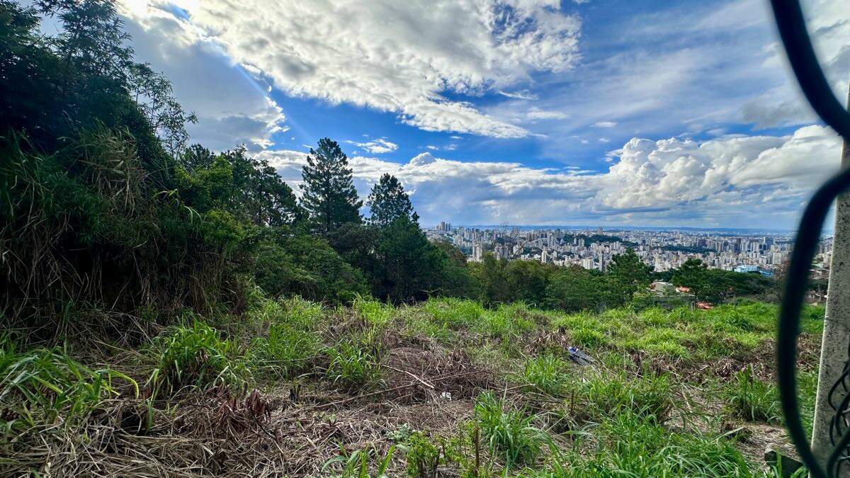 Lote à venda no Belvedere: 
