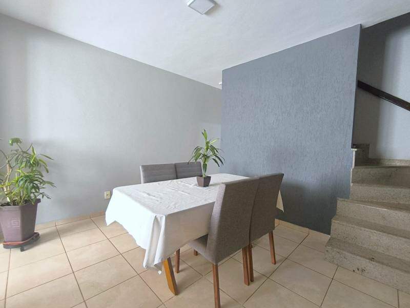 Casa à venda no DONA CLARA: 