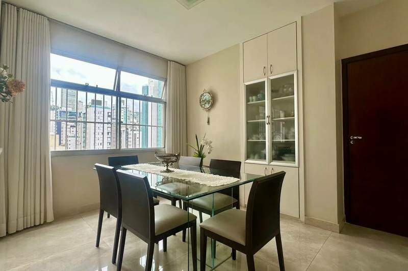 Apartamento à venda no Gutierrez: 