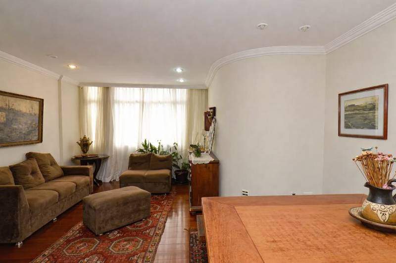 Apartamento à venda no Funcionários: 