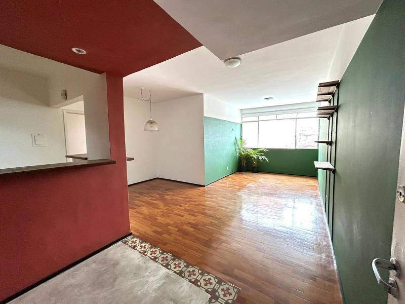Apartamento à venda no Prado: 