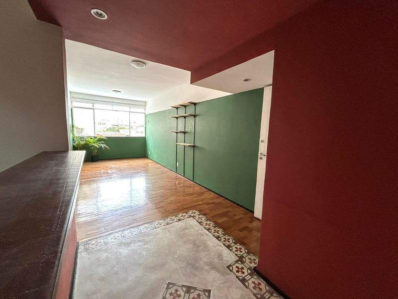 Apartamento à venda no Prado: 