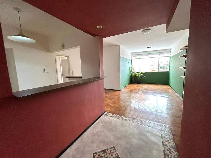 Apartamento à venda no Prado: 