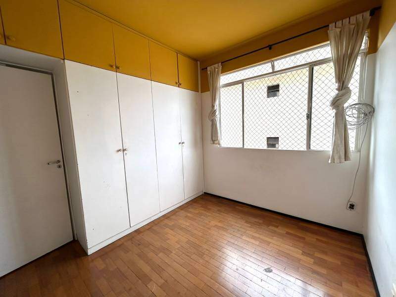 Apartamento à venda no Prado: 