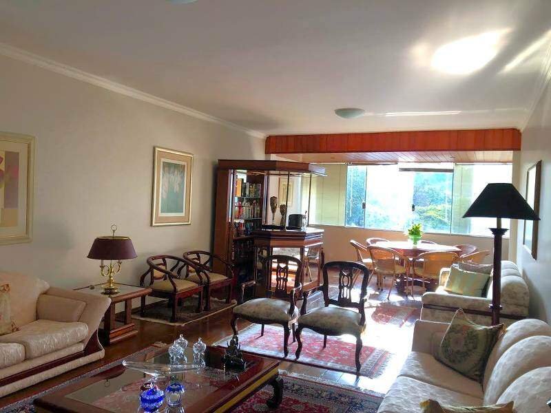 Apartamento à venda no Santo Antônio: 