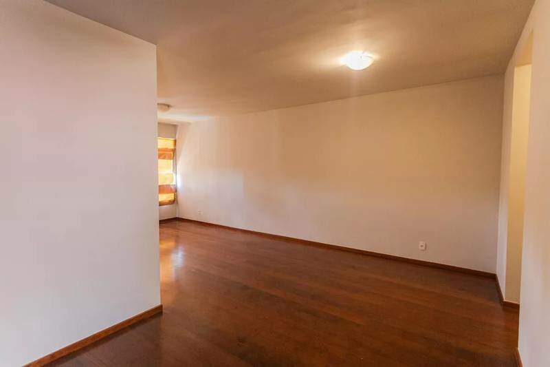 Apartamento à venda no Santo Antônio: 