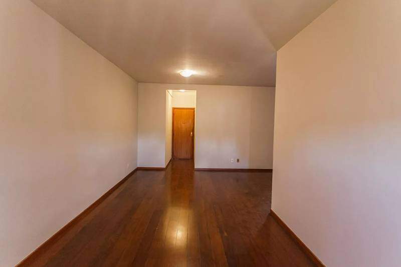 Apartamento à venda no Santo Antônio: 