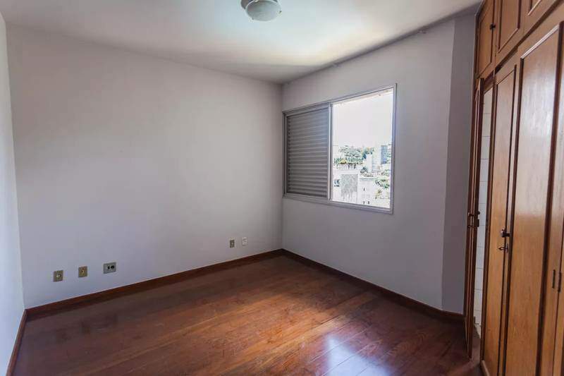 Apartamento à venda no Santo Antônio: 