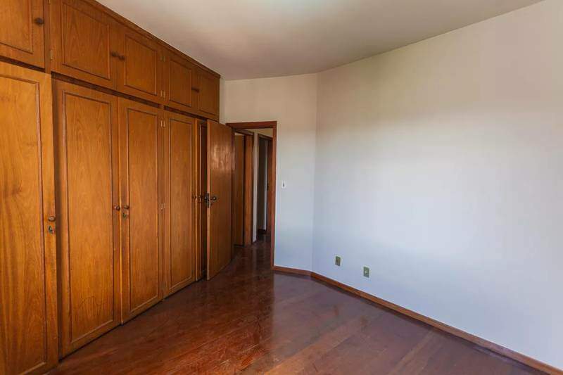 Apartamento à venda no Santo Antônio: 
