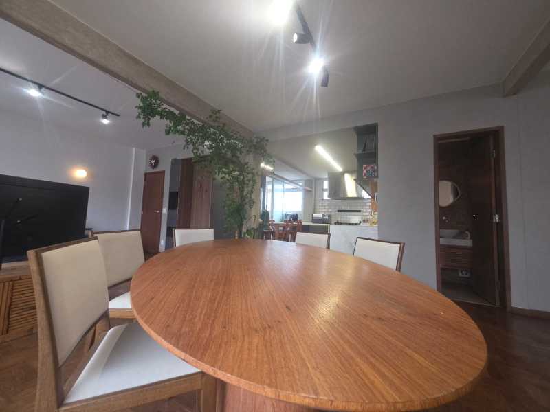 Apartamento à venda no Savassi: 