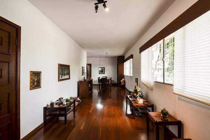Apartamento à venda no Lourdes: 
