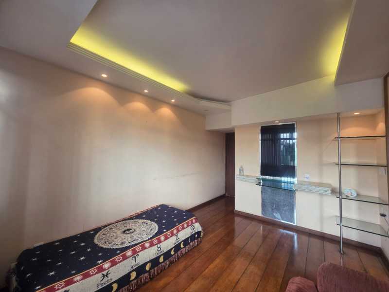Apartamento à venda no Coração Eucarístico: 