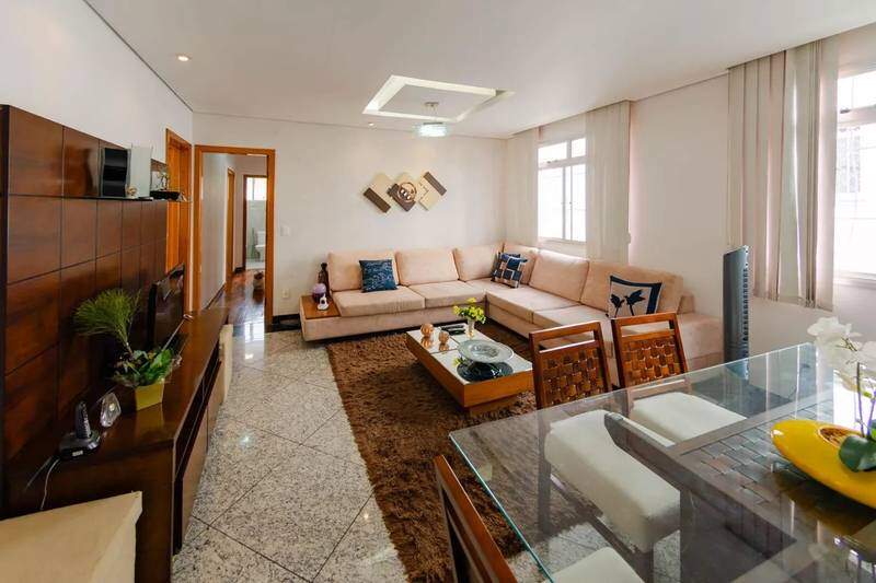 Apartamento à venda no Prado: 