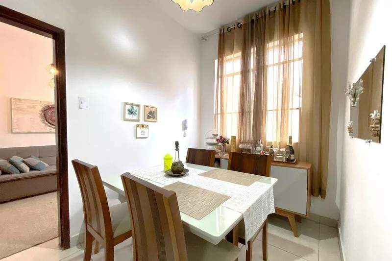 Apartamento à venda no Prado: 