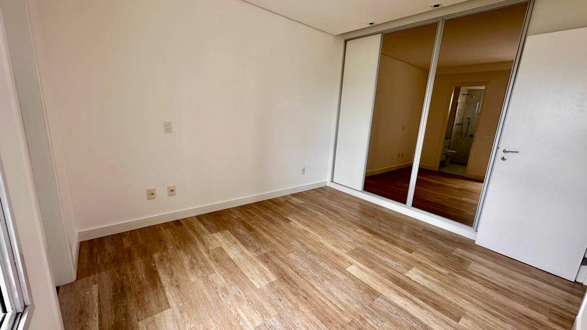 Apartamento à venda no Vila da Serra: 