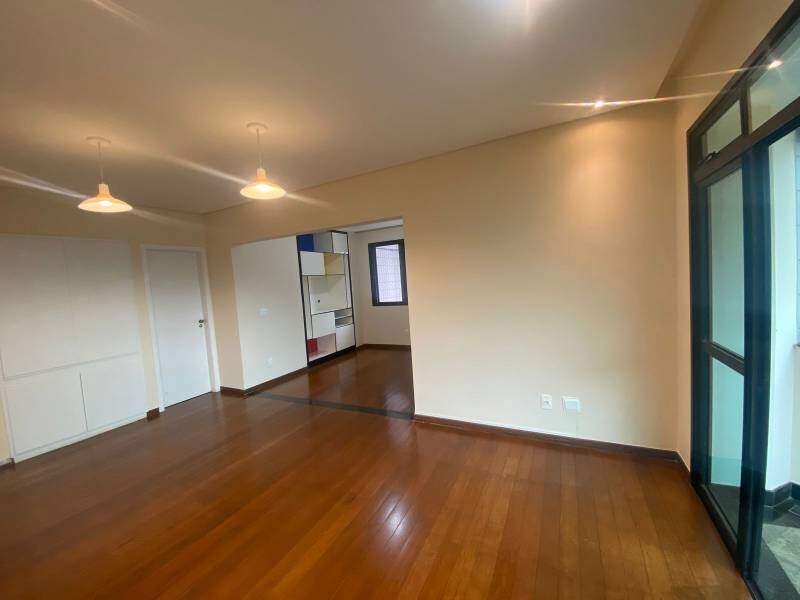 Apartamento à venda no Sion: 