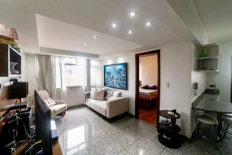 Apartamento à venda no Funcionários: 