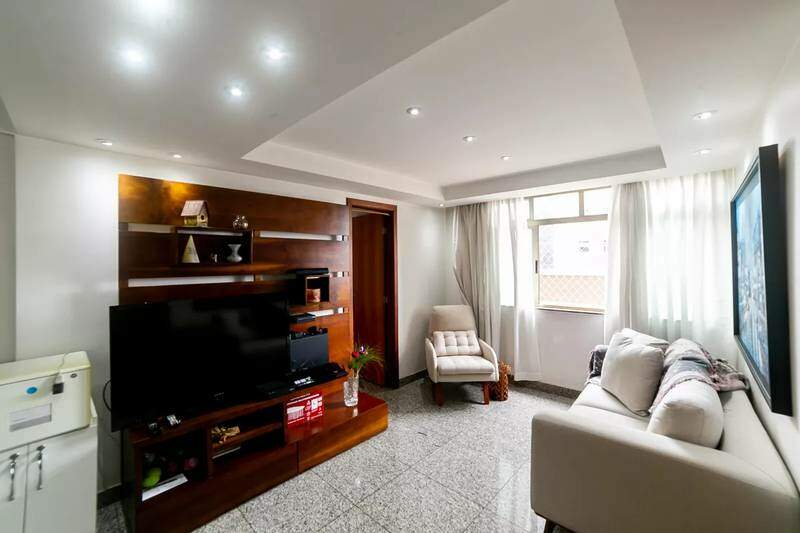 Apartamento à venda no Funcionários: 
