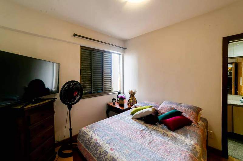 Apartamento à venda no Funcionários: 
