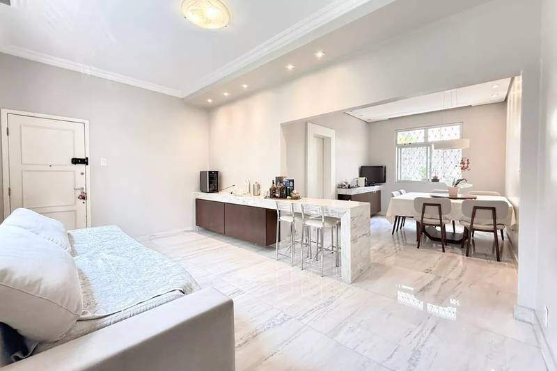 Apartamento à venda no Cruzeiro: 